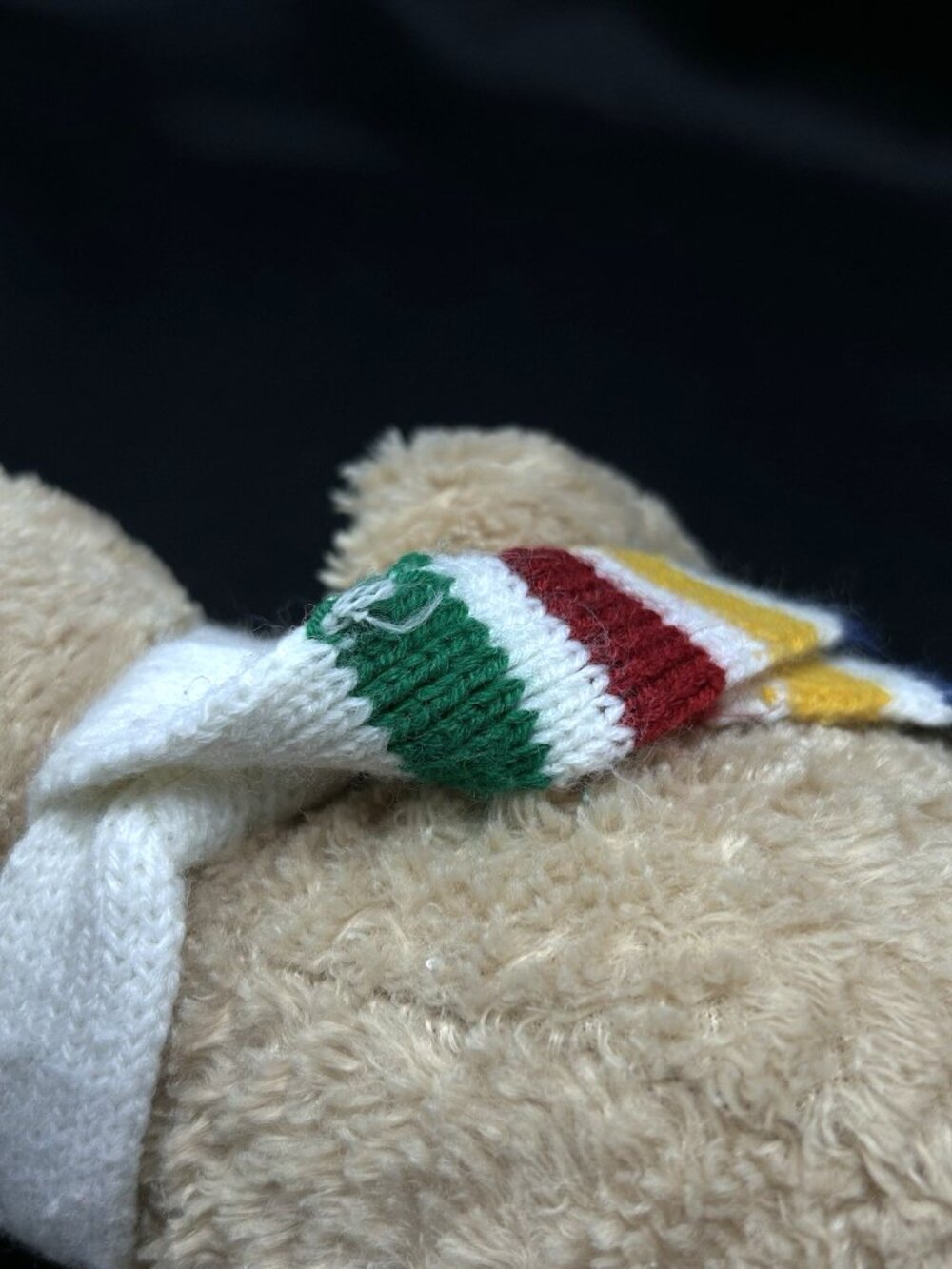 Vintage Hudson's Bay Company Plush Teddy Bear 14" HBC Toy With Scarf 2002 *Read* - Picture 9 of 10